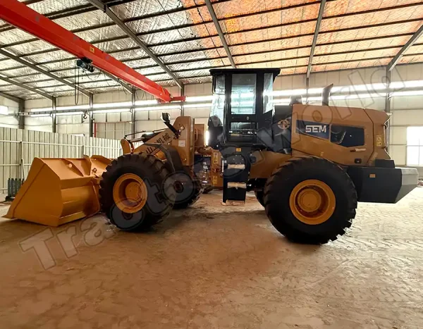 SEM 655F Wheel Loader In Tanzania