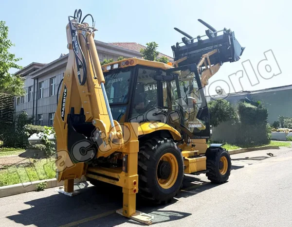 Massive 3CX Side Shift Backhoe Loader In Tanzania