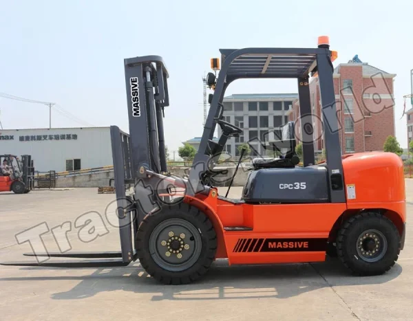 Massive CPCD35 Forklift In Tanzania